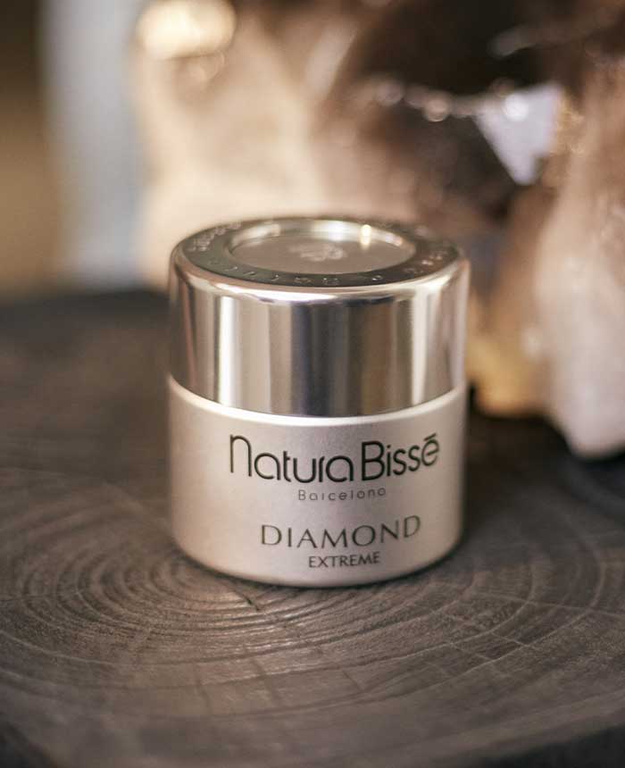 anti-aging moisturizer: Diamond Extreme Cream